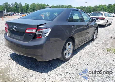 2012 Toyota Camry Se z USA, uszkodzony, nr VIN 4T1BF1FK3CU011346